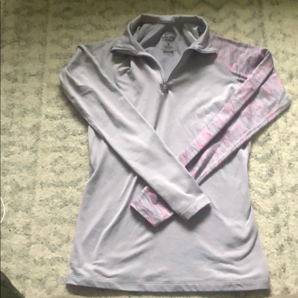 Nike fitted pullover. Barely worn.